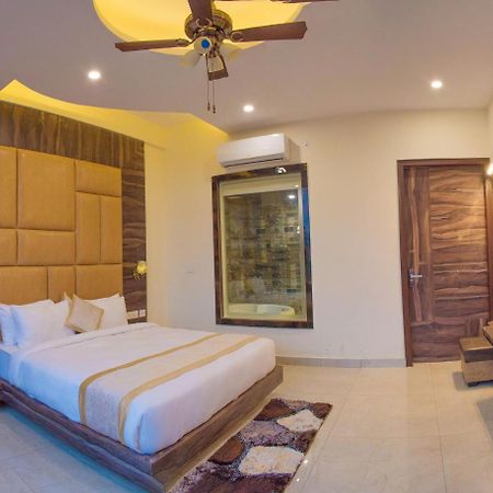 The Darien Resort Belparāo Exterior photo