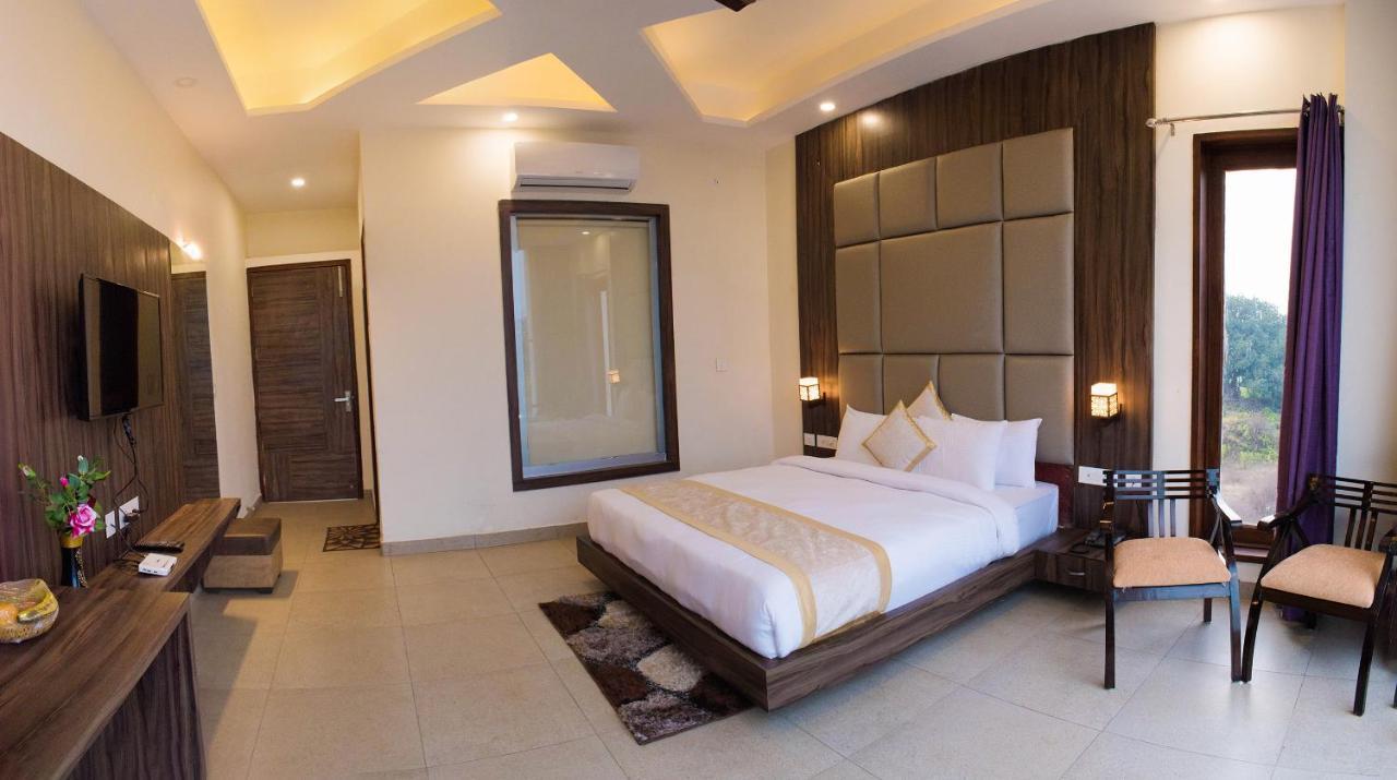 The Darien Resort Belparāo Exterior photo